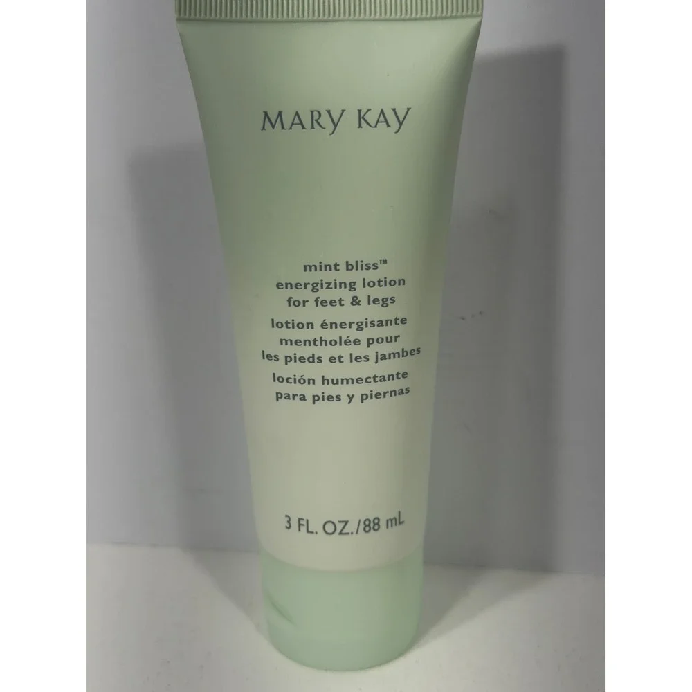 Mary Kay Skincare 3 item Bundle TimeWise Gel Mask Satin Hands Mint Foot lotion